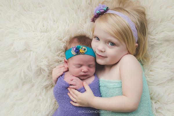 Newborn Photography Course by Amy Cook Photography + Videos!