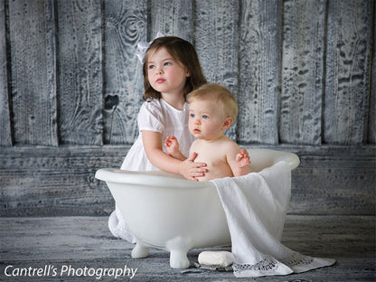 Bathtub Photography Prop